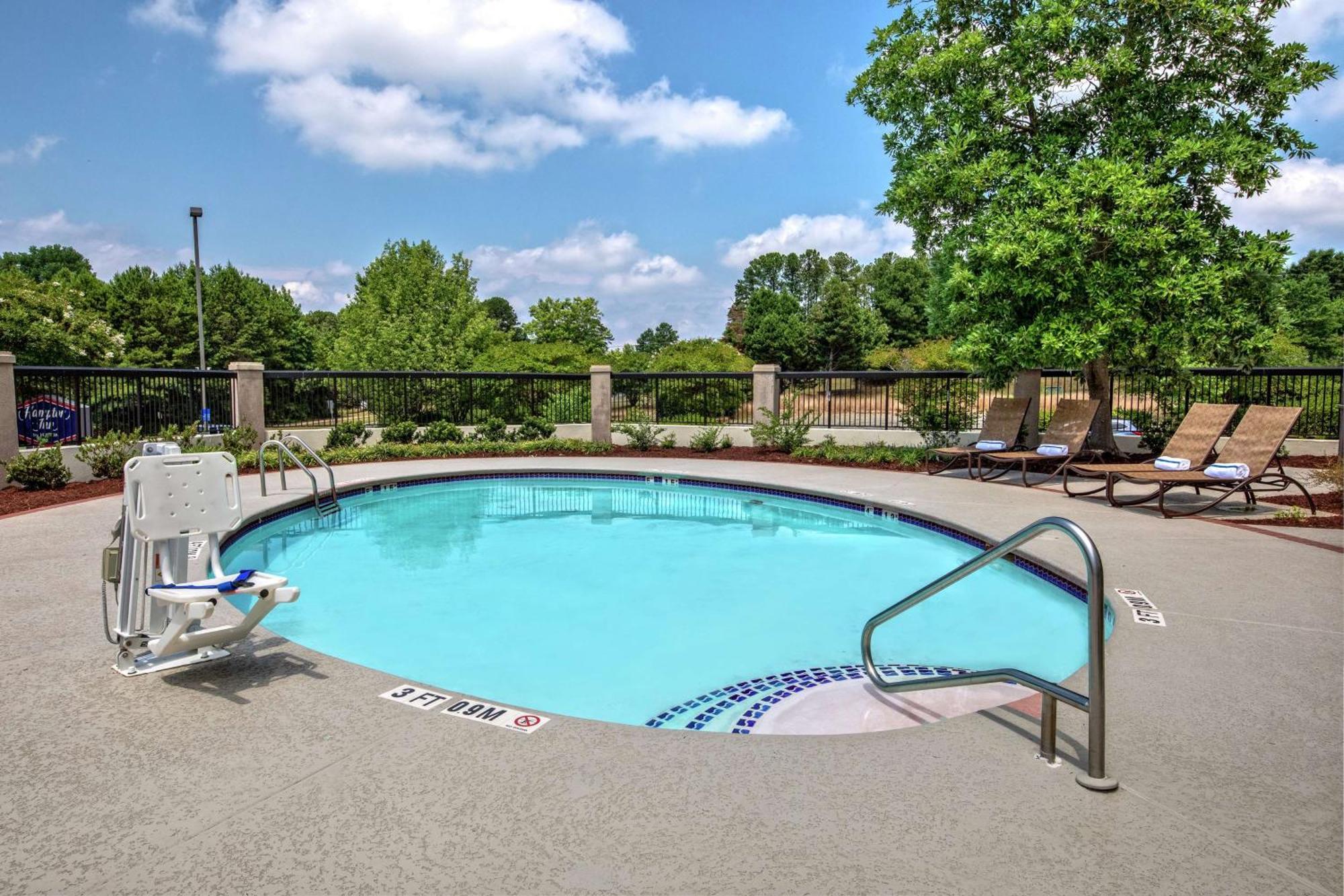 Hampton Inn Charlotte/Matthews Exterior foto