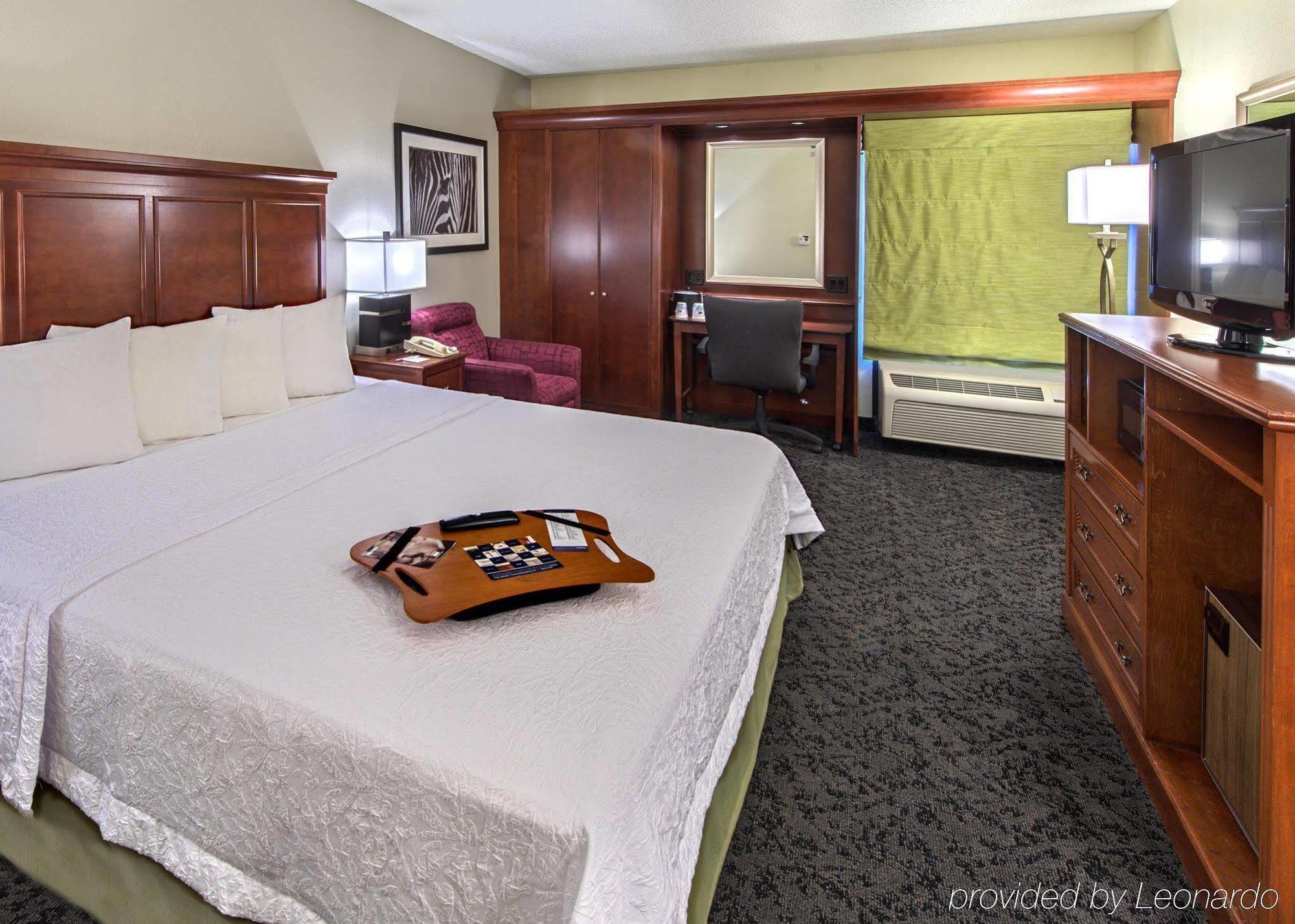 Hampton Inn Charlotte/Matthews Exterior foto